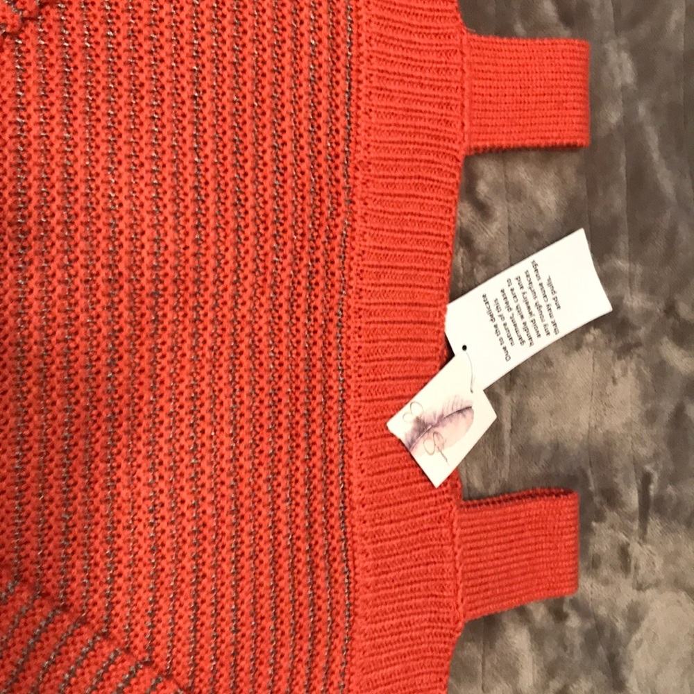 Jessica Simpson Cold Shoulder Sweater-NWT - Picture 3 of 4